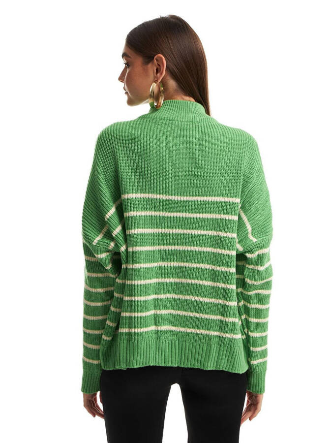 Green Striped Zippered Sweater - 10