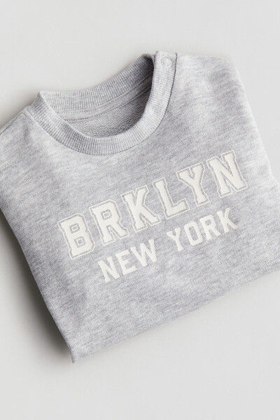 Grey crewneck sweatshirt - 2