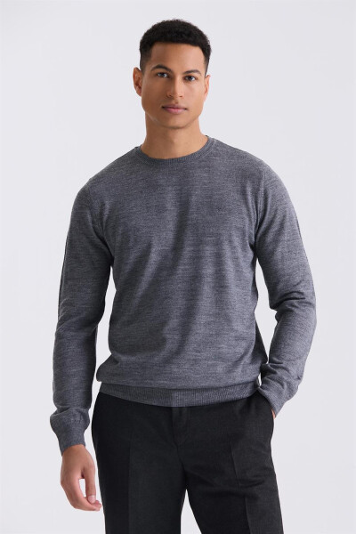 Grey Regular Fit Crew Neck Knit Sweater - 5