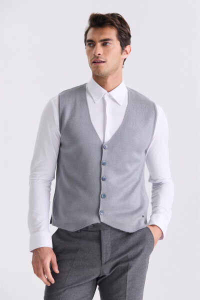 Grey Slim Fit Buttoned Knit Vest - 1