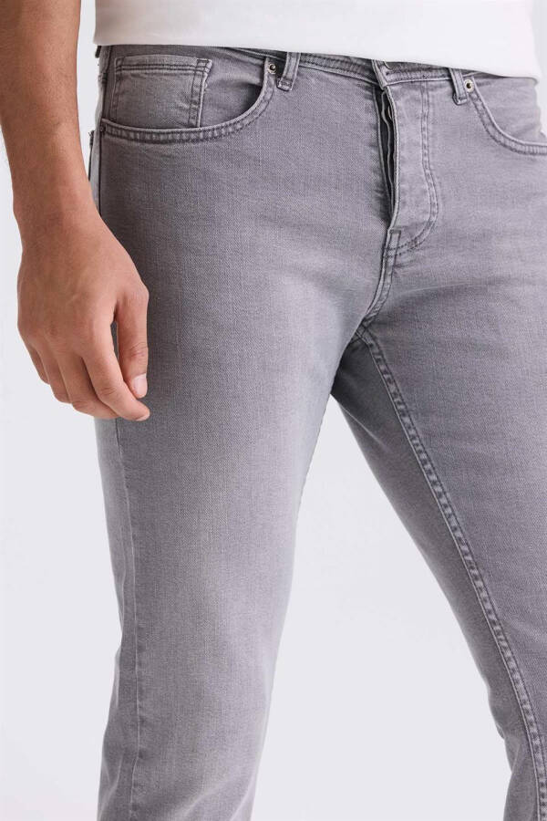 Grey Slim Fit Lycra Cotton Washed Jean Denim Pants - 3