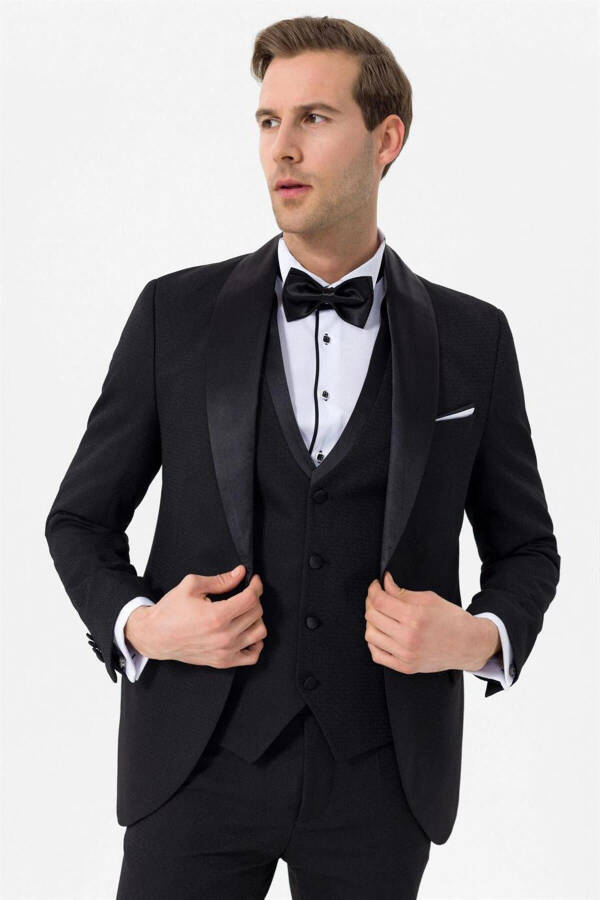 Groom's Suit with Narrow Fit Vest, Single Button, Black - 2