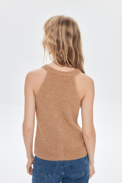 Halter Neck Buttoned Knit Beige - 15