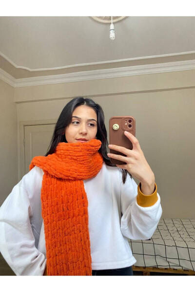 Hand Knit Puffy Scarf Shawl - 4