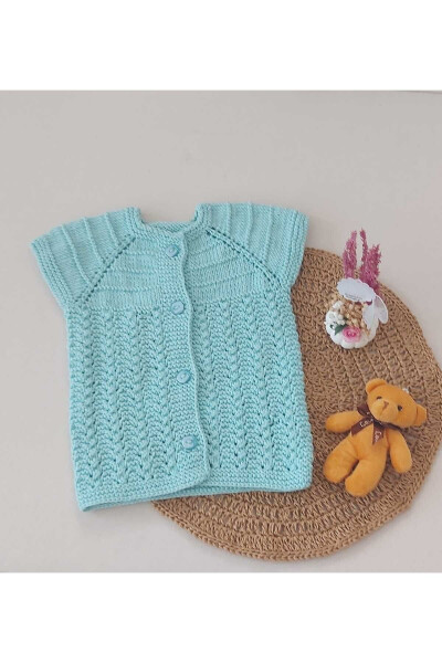 Hand knitted cotton vest for your newborn baby. Buttoned, 0-12 months. - 2