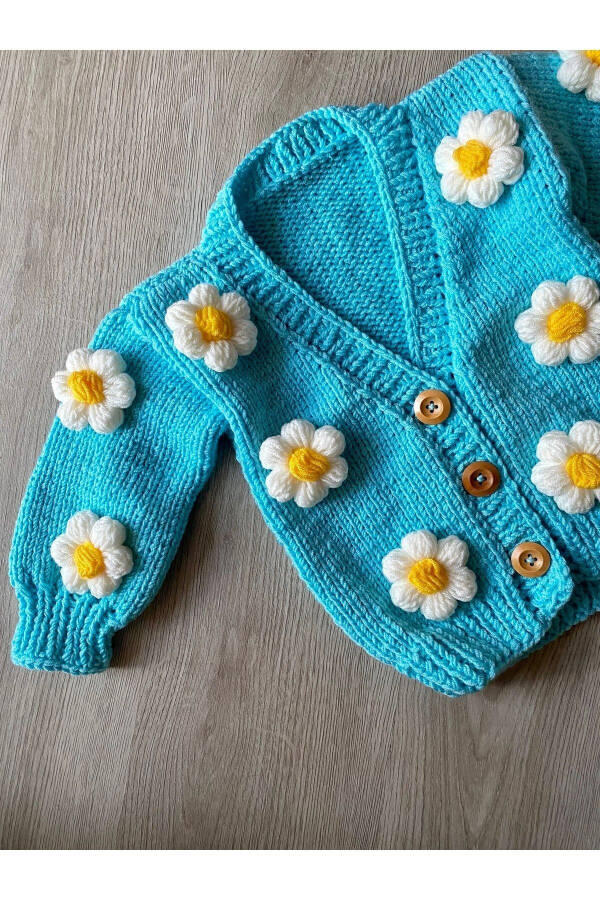 Hand-knitted Daisy Baby Cardigan Turquoise - 2