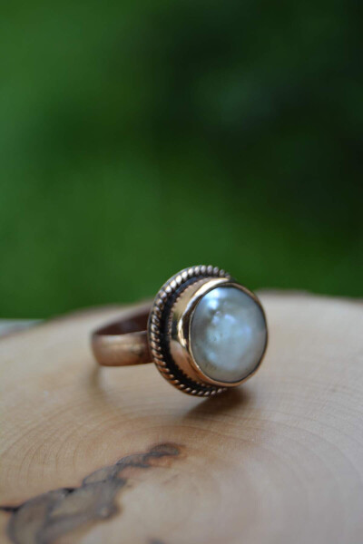 Handmade Adjustable Gum Pearl Women's Ring - 2