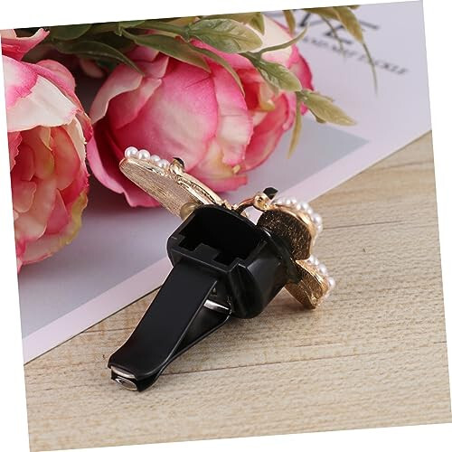 HEALLILY Vent Clip Charms Diffuser for Essential Oils Vent Clip for Car Scents Diffuser Clips Car Fragrance Diffuser Vent Clip Aroma Diffuser Car Aromatherapy Diffuser Freshener Air Outlet - 3