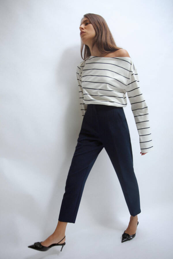 HIGH WAIST TROUSERS - NAVY - 6