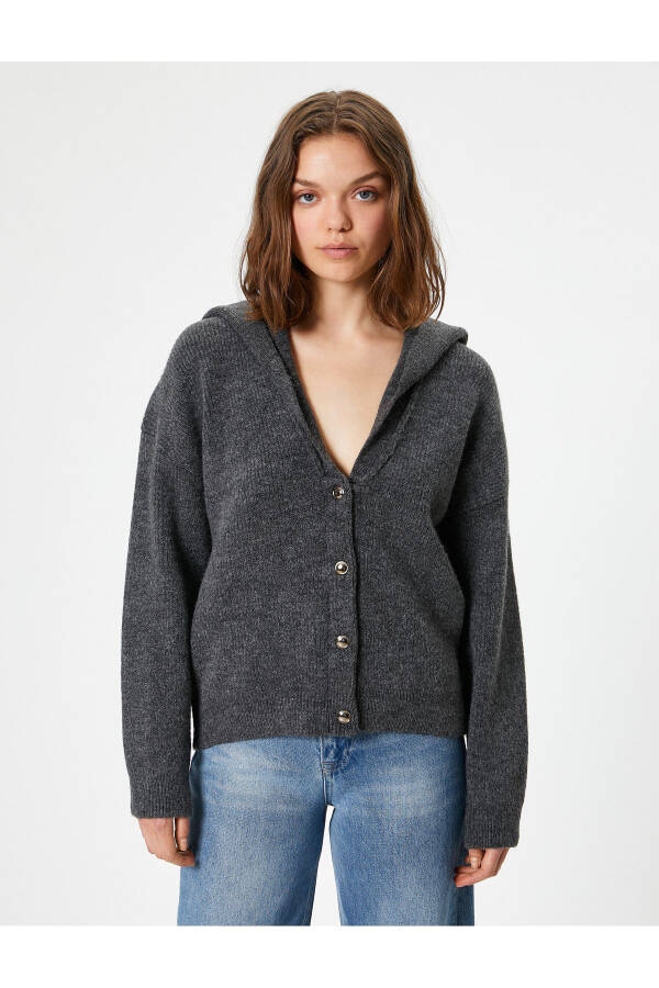 Hooded Cardigan with V Neck and Buttons - 9