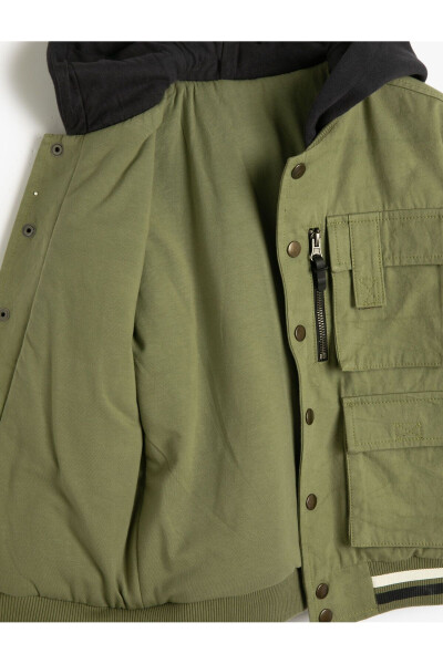 Hooded jacket with plush and zipper details, cargo pockets, elastic cuffs and waistband. - 11