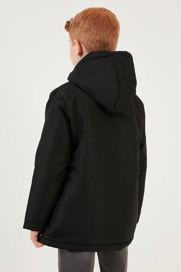 Hooded Jacket with Zippered Pockets 6492325 - 8