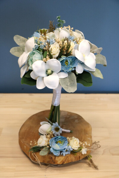 Ice Blue Magnolia Rose Bridal Bouquet 3 Piece Set - 2