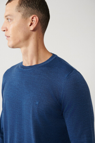 Indigo Knit Sweater (Crew Neck) - 2