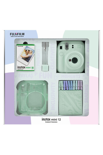 Instax mini 12 Yeşil Fotoğraf Makinesi 10'lu Film Simli Pleksi Kılıf Mandal ve Kıskaçlı Resim Standı - 4