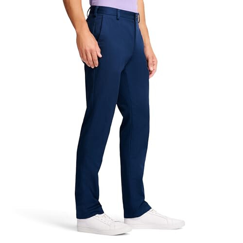 IZOD Erkek Amerikan Chino Düz Ön Cepli Düz Kesim Pantolon - 3