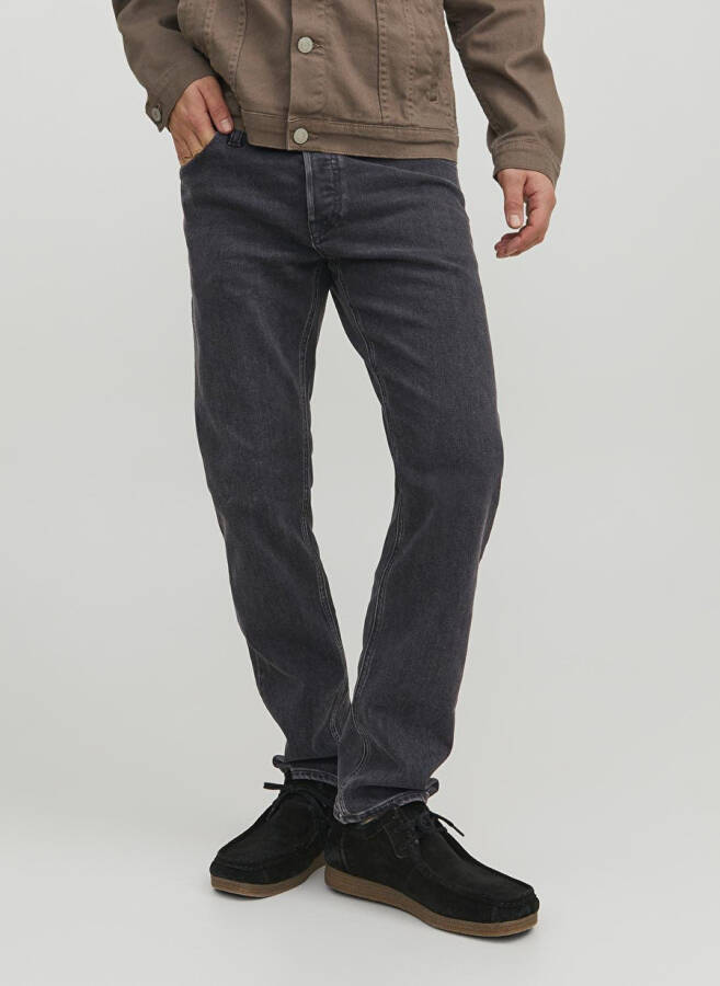 Jack & Jones JJIMIKE JJORIGINAL AM 389 NOOS Siyah Erkek Standart Bel Tapered Fit Denim Pantolon - 1