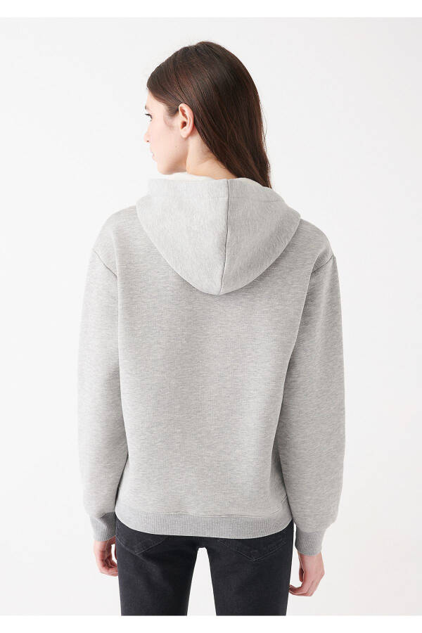 Kadın Kapüşonlu Gri Basic Sweatshirt 167299-82816 - 10