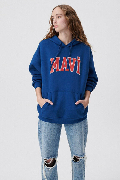 Kadın Mavi Logo Baskılı Kapüşonlu Lacivert Sweatshirt 1600361-82625 - 2