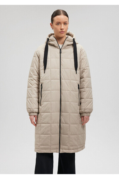 Kapüşonlu Kapitone Bej Parka Oversize / Geniş Kesim 1110132-82393 - 3