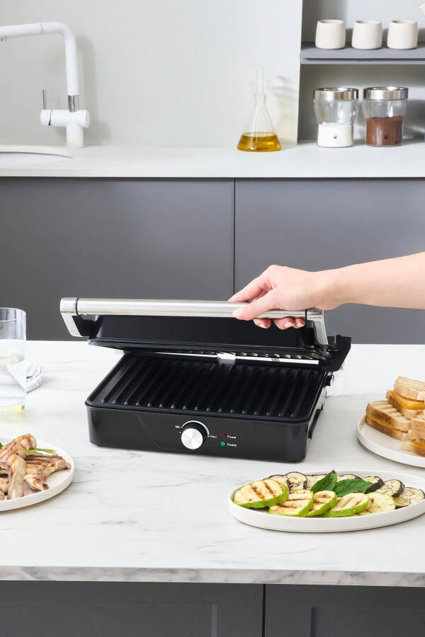 Karaca Inox 2000w Grill and Toaster 4 Slice - 12