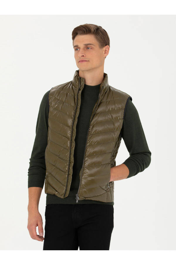 Khaki puffer vest, code 50273110-VR027. - 1