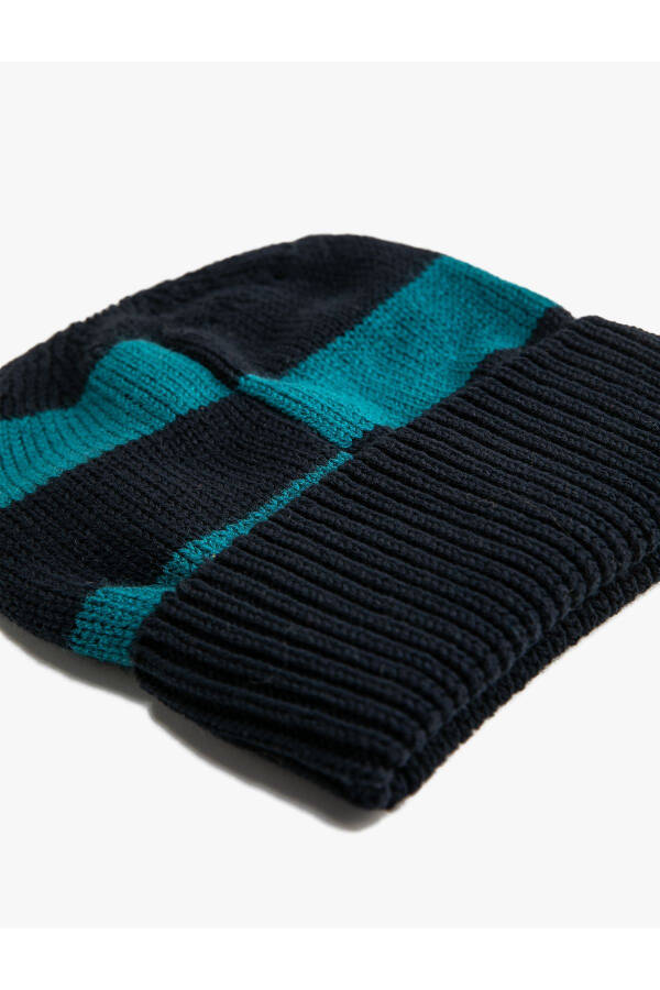 Knitted beanie - 2