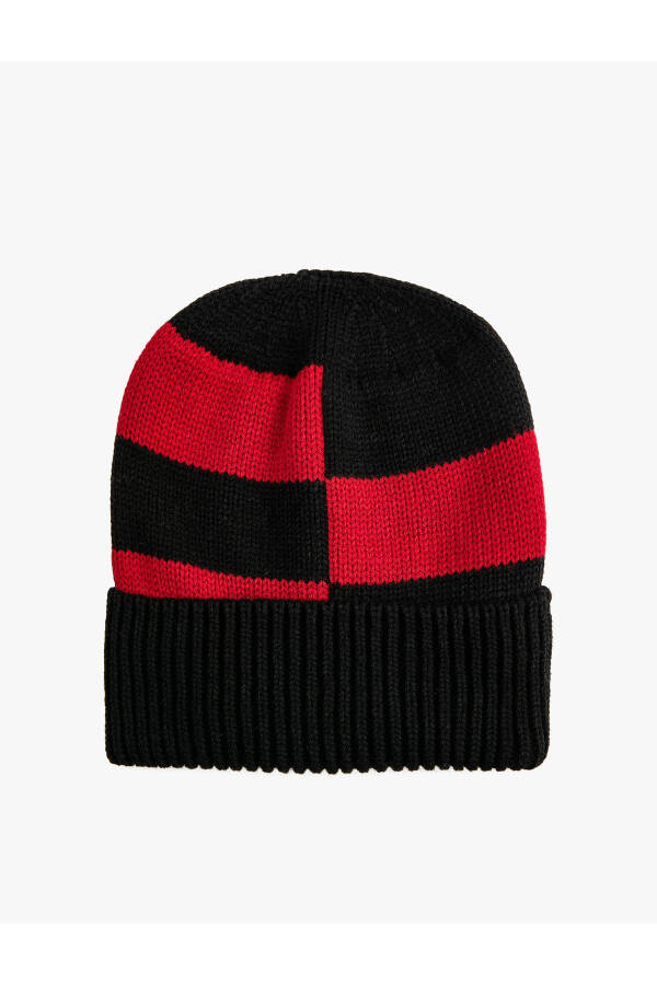 Knitted beanie - 1