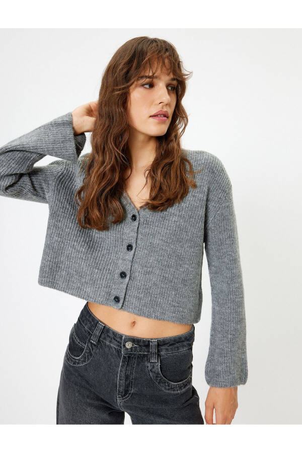 Knitted Cardigan V-Neck Buttoned Long Sleeve - 7