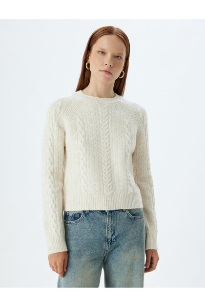 Knitted Sweater with Braided Texture Long Sleeve Crew Neck - 9