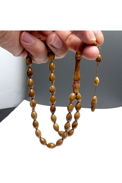 Kuka rosary, crafted with penmanship and adorned with a turbaned beyzi cutting model. - 4