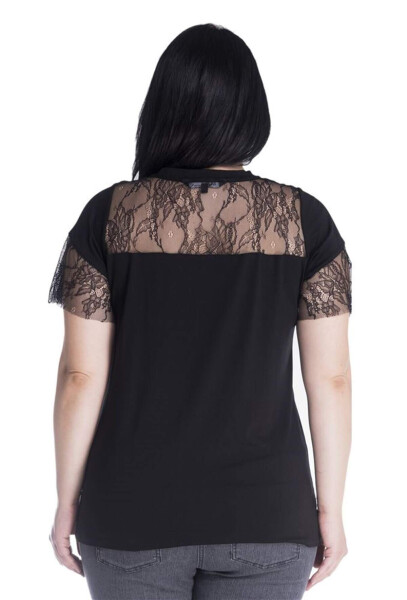 Lace Detail T-shirt - 6