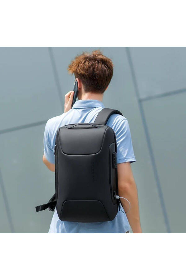 Laptop Black Backpack with Lock, USB Charging Kit, Odyssey Bag - Mr9116_00 - 24