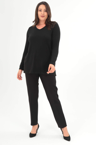 Large size, V-neck slit black blouse. - 3