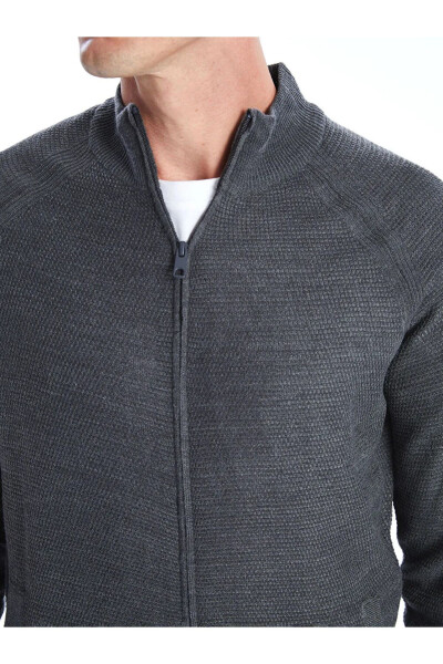 LC Waikiki Classic Standard Fit Crew Neck Men's Knit Cardigan - 3