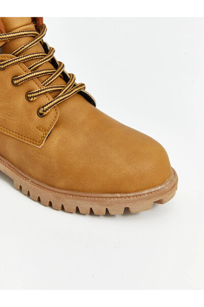 LCW STEPS boys' boots, camel hair lined and laced. - 6