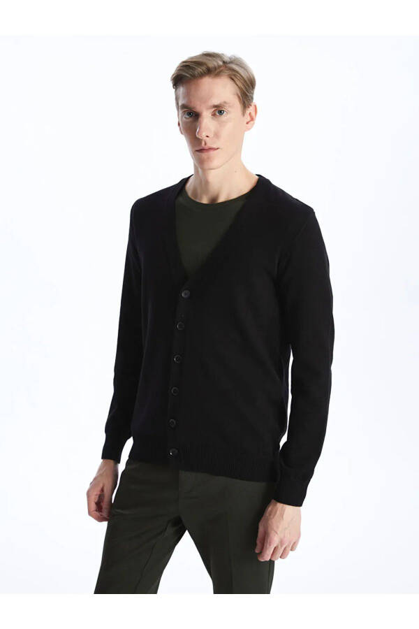 LCWAIKIKI Classic New Black Standard Fit V-Neck Men's Knit Cardigan - 1