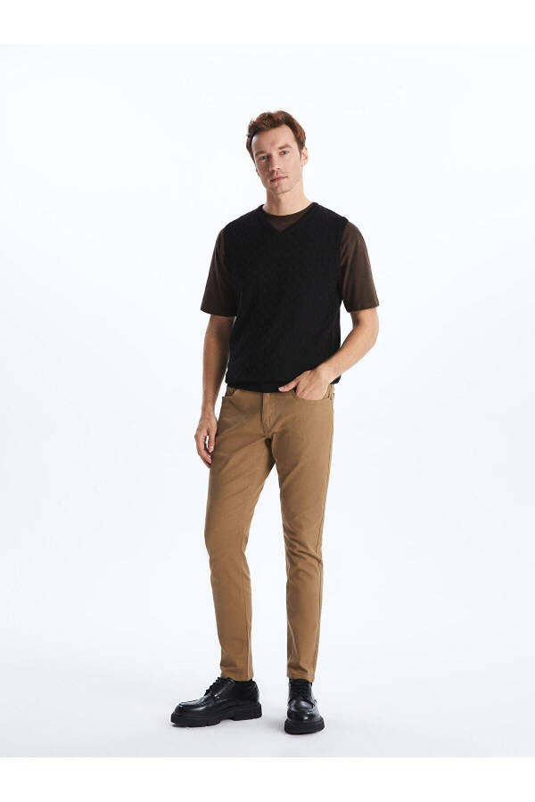 LCWAIKIKI Classic Slim Fit Men's Chino Pants - 1