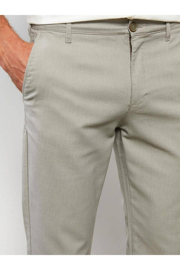 LCWAIKIKI Classic Slim Fit Men's Trousers - 4