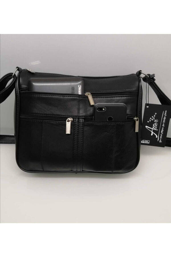 Leather Den Messenger Bag - 7