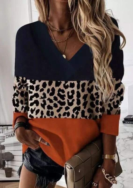 Leopard print, two-thread, V-neck, long sleeve blouse. - 1