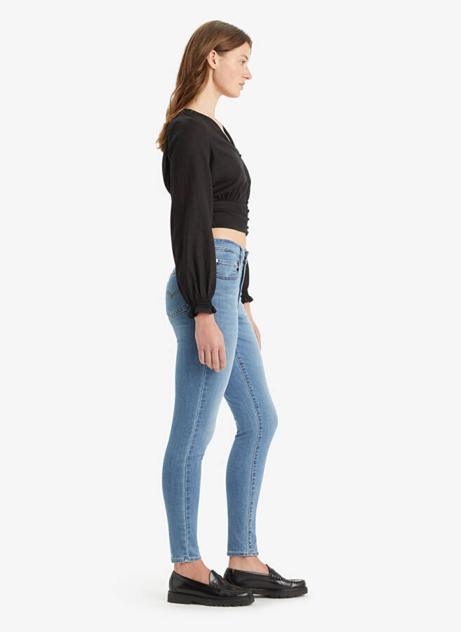 Levi's 721 Skinny Fit ochq oq rangli yuqori belli ayollar uchun jinsi shimlar - 9