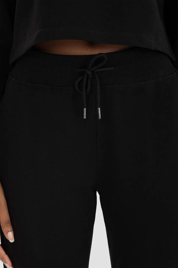 Lexa Carrot Cut Black Jogger - 5