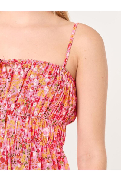 Light Pink Strapless Floral Blouse with a Plain Collar - 26