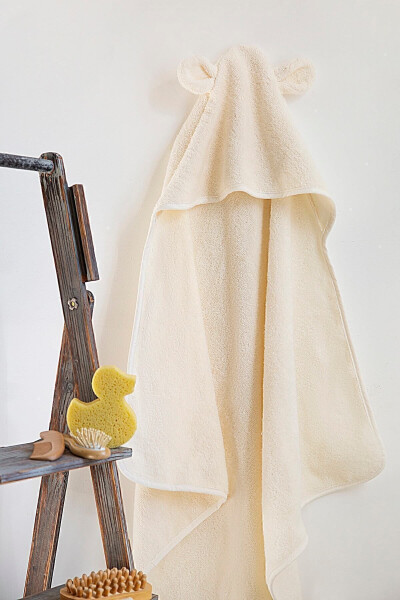 Little Bear Swaddle Cream 75x75 - 14