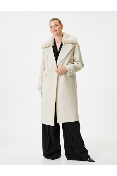 Long, buttoned, detachable faux fur pocket wool coat. - 2