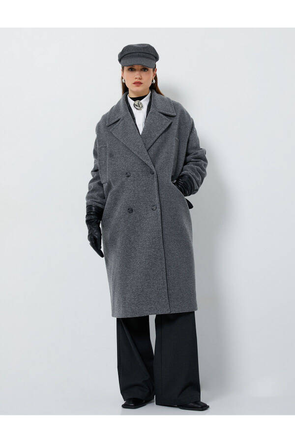 Long, buttoned, double-breasted, pocket cashmere coat. - 2