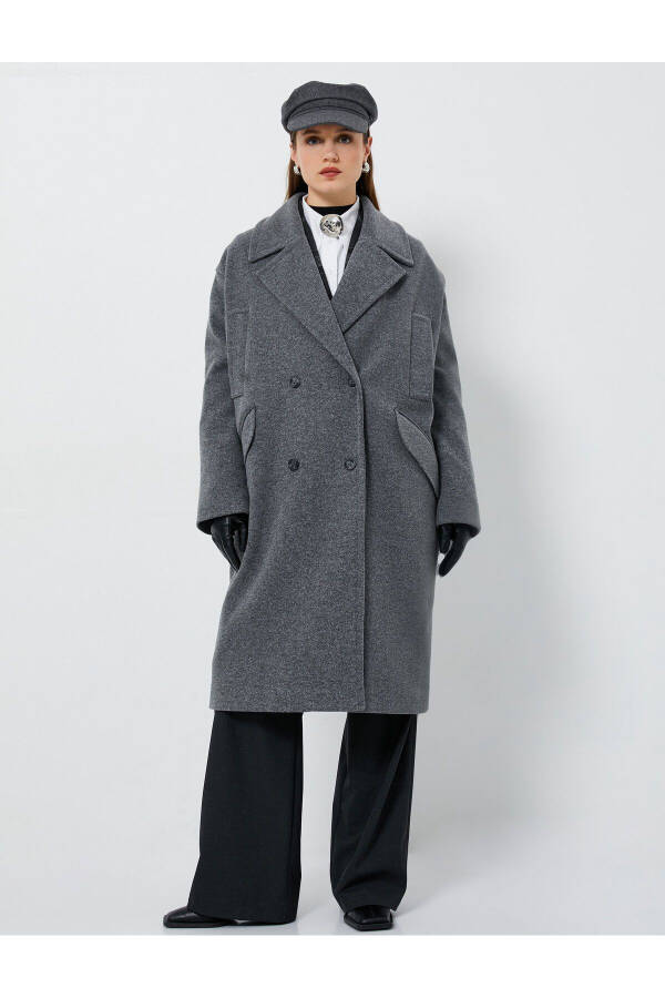 Long, buttoned, double-breasted, pocket cashmere coat. - 3