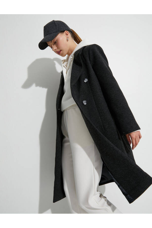 Long, double-breasted, buttoned pocket detailed, belted cashmere coat. - 10