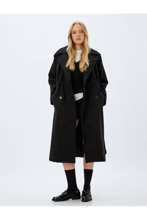 Long, double-breasted, pocket-detailed cashmere coat - 1